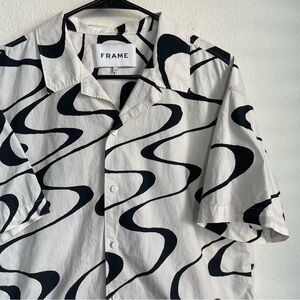 FRAME Denim Wavy Line Pattern Button Up Short Sleeve Crop Shirt